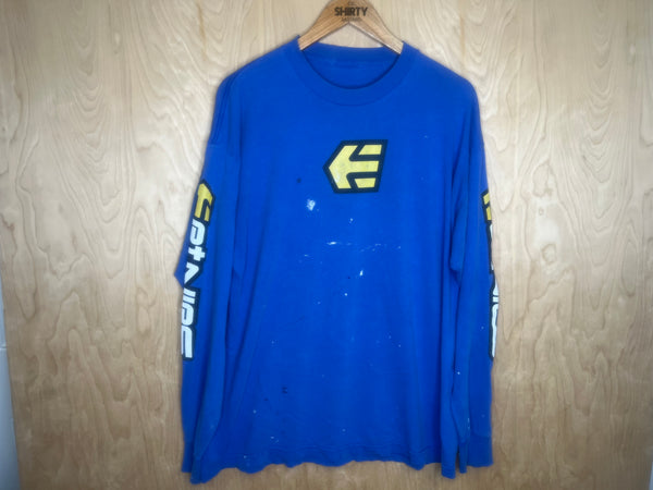 2000’s Etnies “Logo” - XL