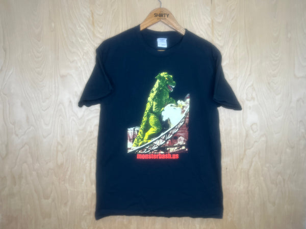 2000’s Monsterbash.us “Summer Conference” - Medium