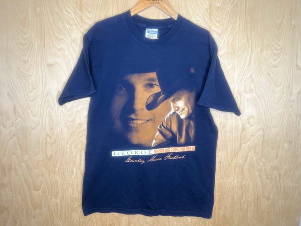 1999 George Strait “Country Music Festival” - Medium