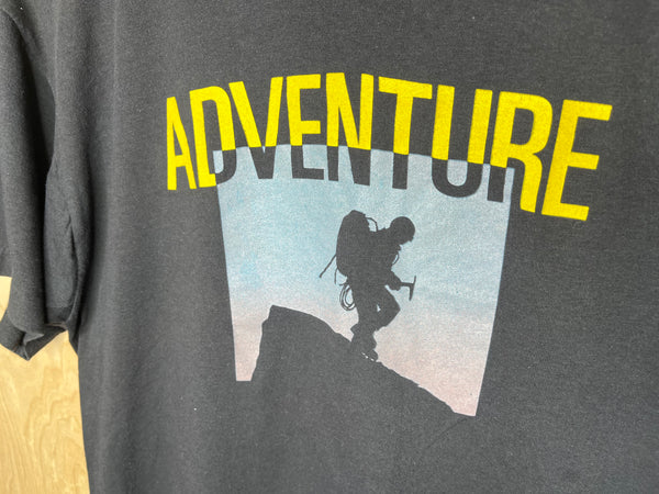 1990’s Adventure “Climbing” - Large