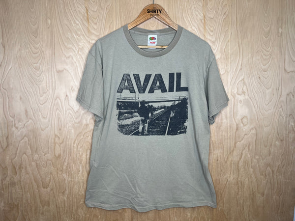2000’s Avail “Train Tracks” - Large