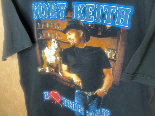 2003 Toby Keith “I Love This Bar” - XL