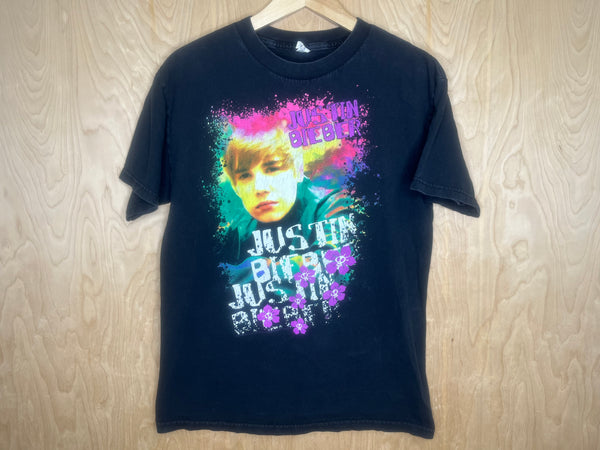 2010 Justin Bieber “My World Tour” - Medium
