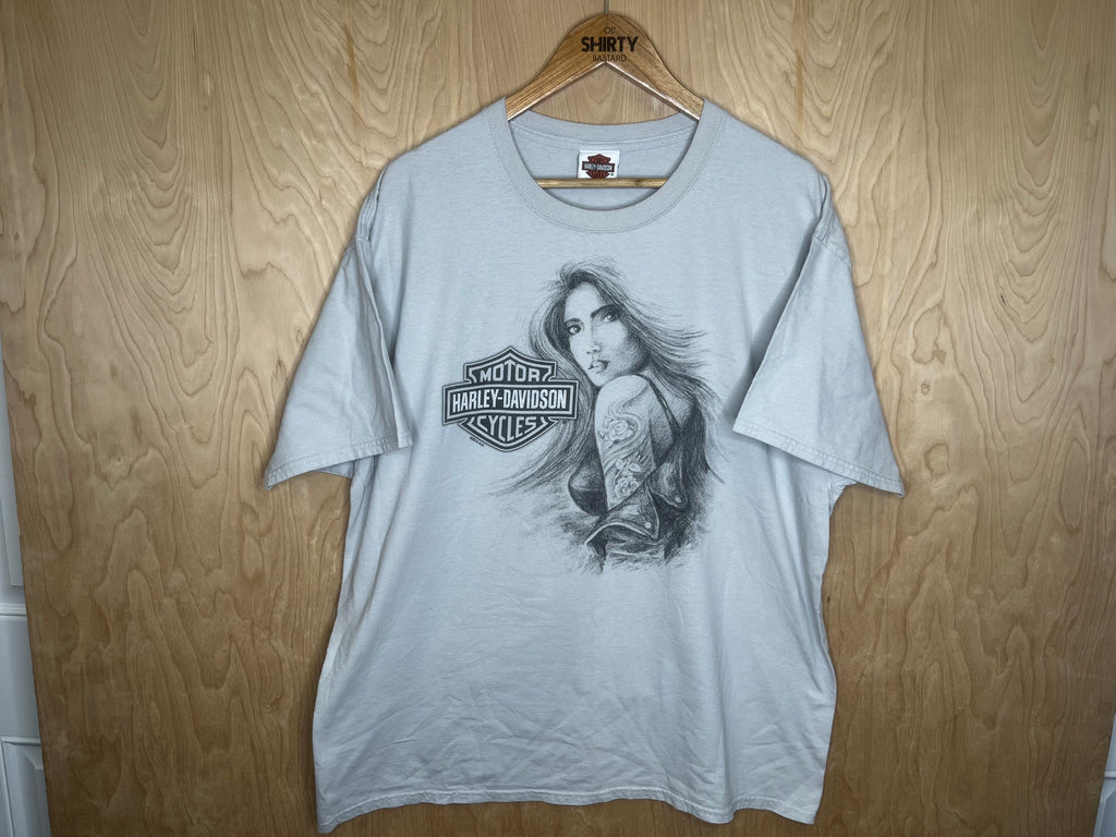 2014 Harley Davidson “Voodoo Girl” - XL