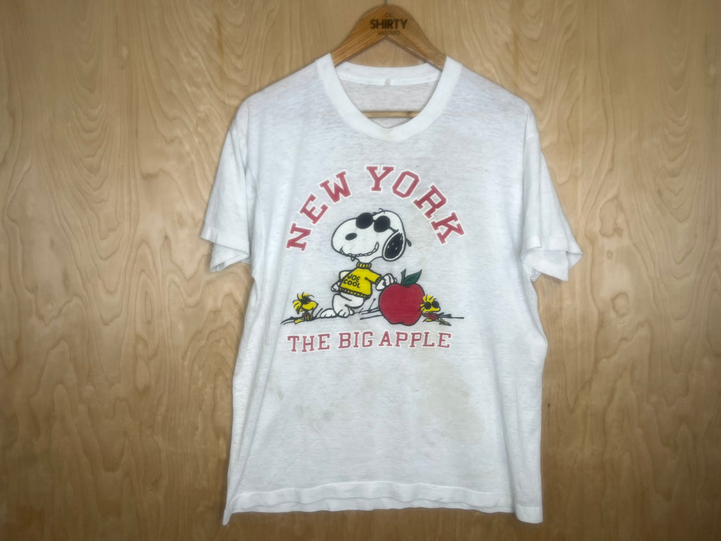 1980’s Snoopy “New York: The Big Apple” - XL