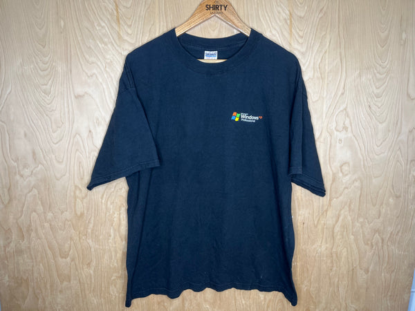 2000’s Microsoft Windows XP Professional “Logo” - XL