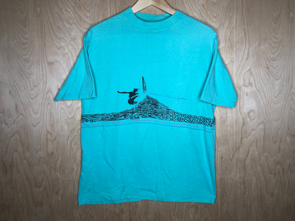 1986 Ocean Pacific “Surfing” - Large