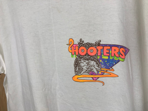 1990’s Hooters Wildlife Club “Bird Watching” - XL