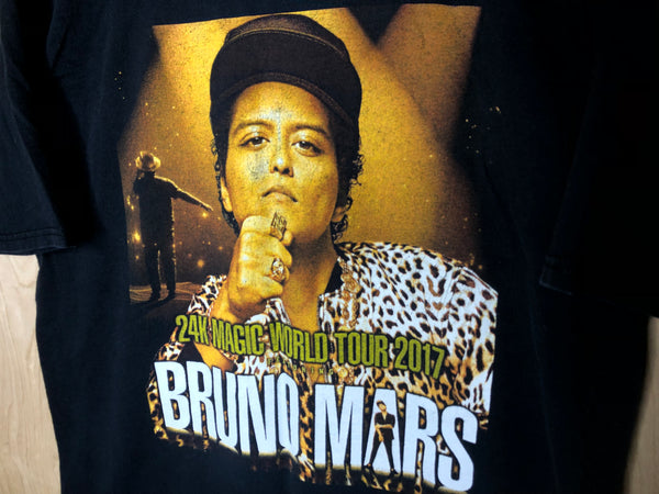 2017 Bruno Mars 24K Magic Tour Bootleg - XL
