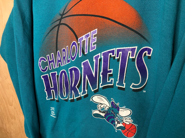 1990’s Charlotte Hornets Crewneck “Wave” - Large