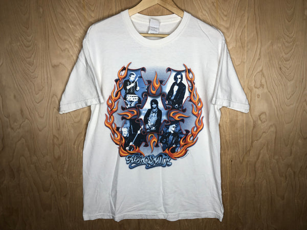 2004 Aerosmith “Honkin on Bobo” Tour - Large