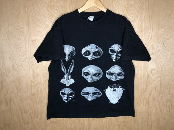 1997 Looney Tunes “Aliens” - Large