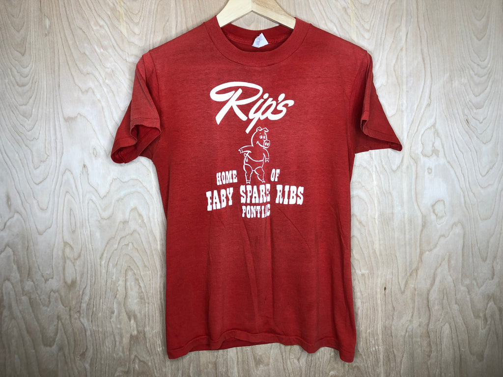 1980’s Rips Pontiac MI “Let Them Eat Ribs” - Medium