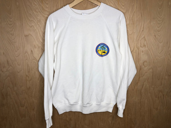 1991 Desert Storm “Americans United for World Peace” Crewneck -  Large