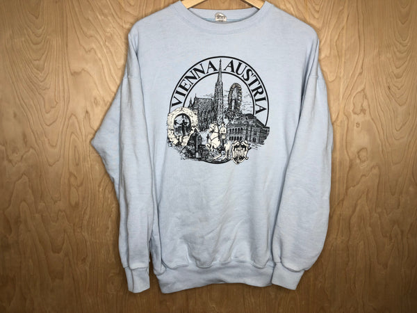 1980’s Vienna Austria Crewneck - Large