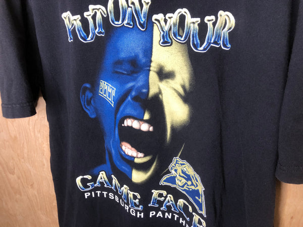 2000’s Pitt Panthers “Game Face” - XL