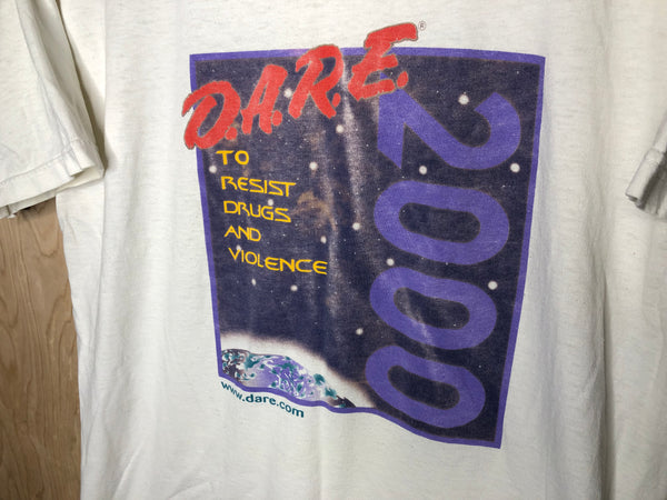 2000 D.A.R.E. To Resist Drugs and Violence - Large