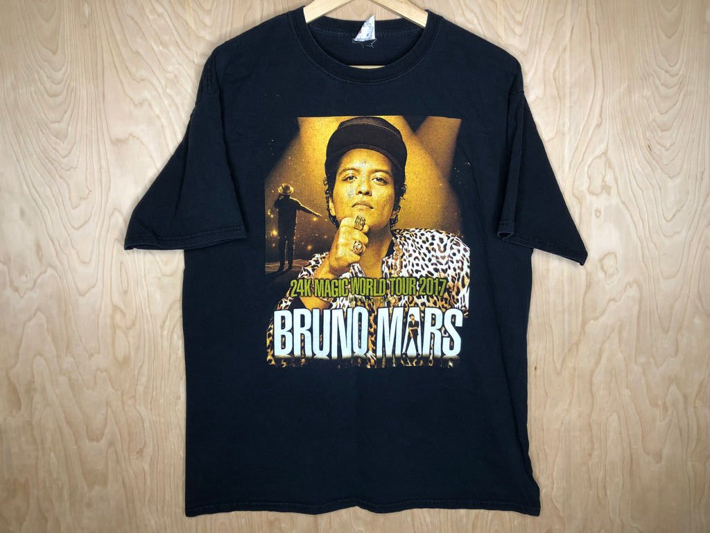 2017 Bruno Mars 24K Magic Tour Bootleg - XL