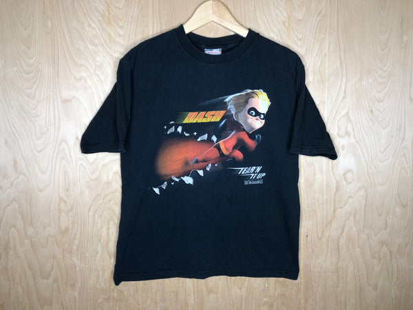 2000’s Disney’s The Incredibles Dash “Tear’n It Up” - Medium